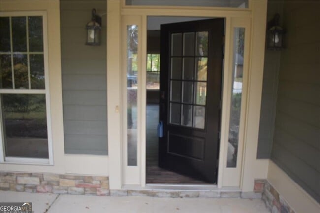 Photo - 43 Jessel Ln