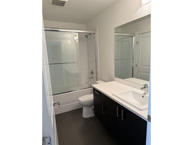 Photo - 15848 Fraser Hwy Unit 308