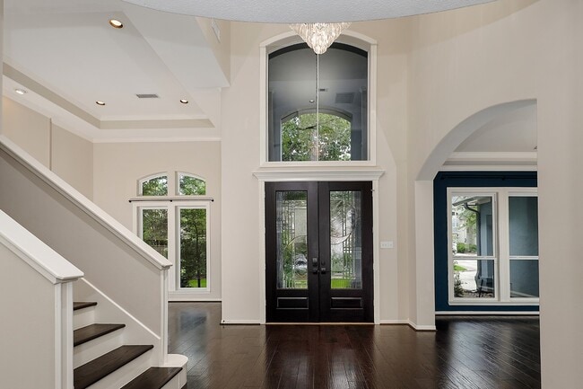 Photo - 14 Graceful Elm Ct