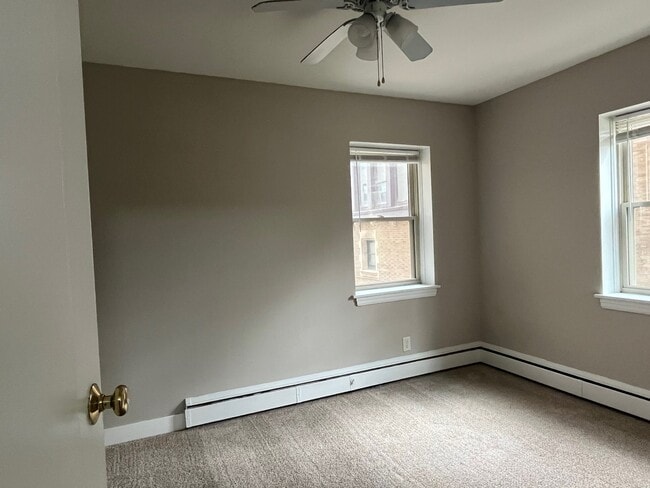 Photo - 1560 N Prospect Ave Unit 204