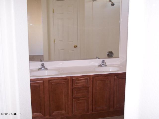 Photo - 12522 W Jefferson St