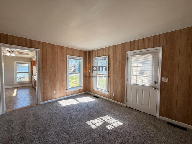 Photo - 302 Lafayette St Unit Apt 3