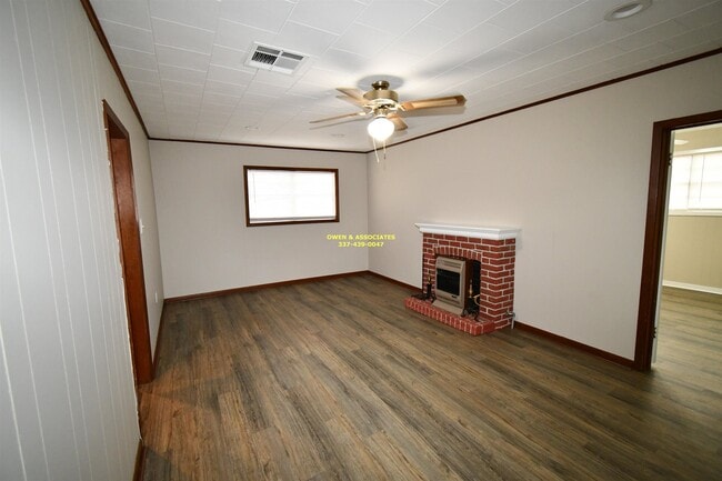 Photo - 854 E Lyons St