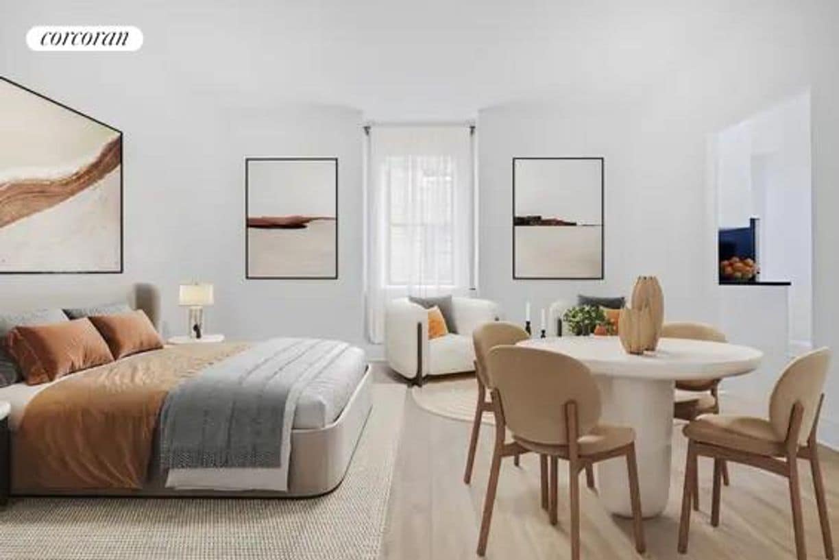 Photo - 50 W 34th St.