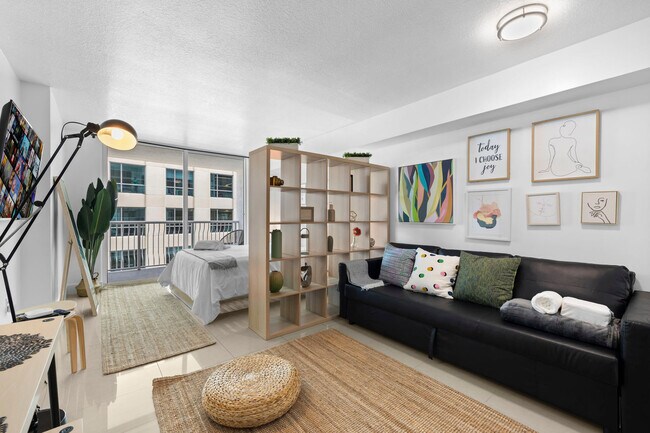 1 SE 12th St Unit SI FL32-ID1026152P