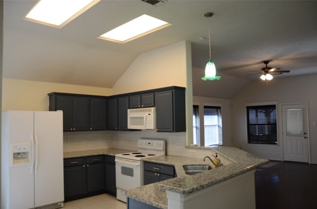 Photo - 21407 Pepperberry Trail