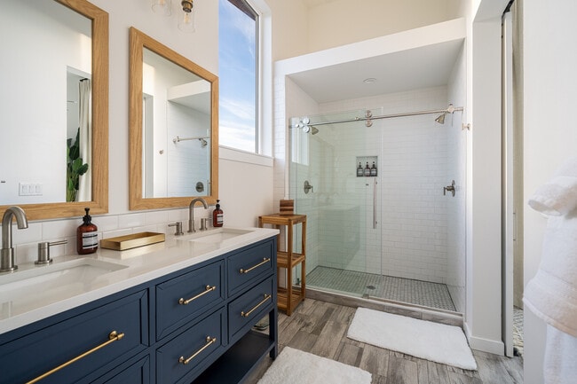 Photo - 1217 Columbine St