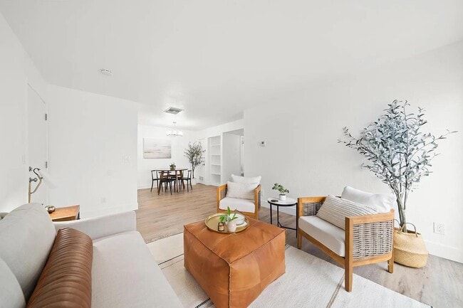 Photo - 1515 Rosecrans Ave