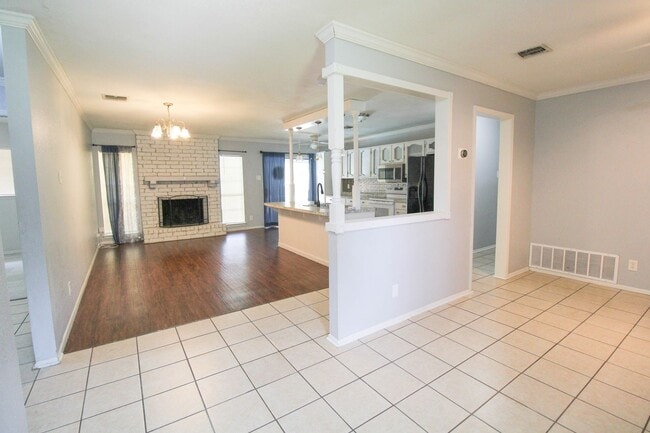 Photo - 10535 Breeds Hill Dr