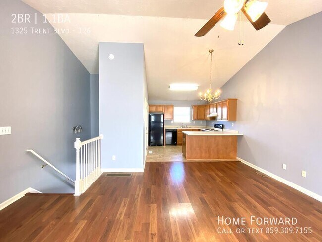 Photo - 1325 Trent Blvd