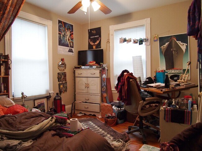 Photo - Perfect Mission Hill 4 Bed