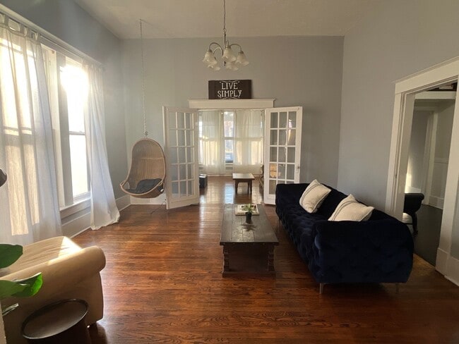 Photo - 624 N Highland Ave