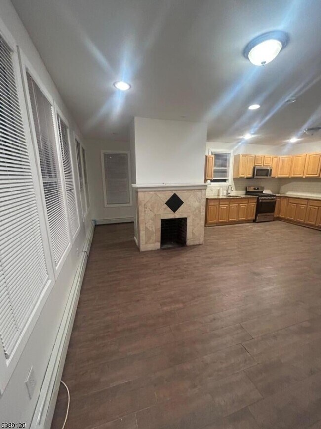 Photo - 191 Brookdale Ave Unidad 1