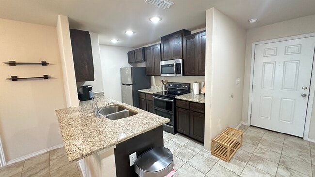 Photo - 5609 Montevista Dr Unit n/a