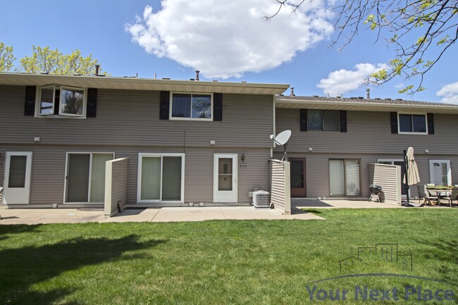 Photo - 4340 Chatsworth Cir