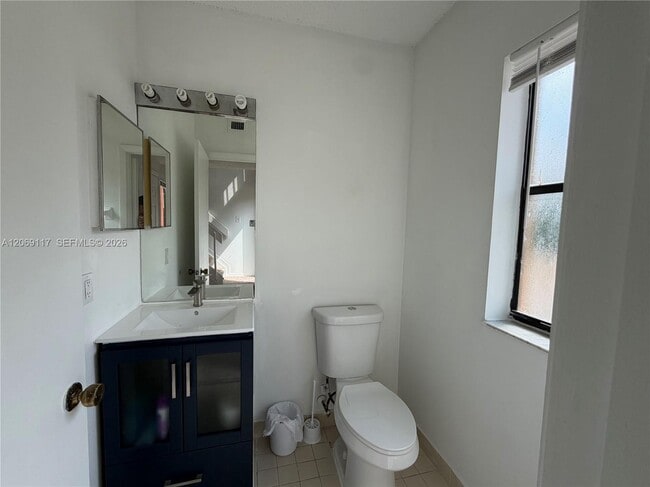 Photo - 5200 NW 31st Ave Unidad 217