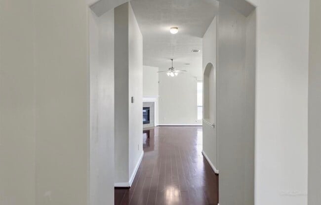 Photo - 19454 Plantation Cove Ln