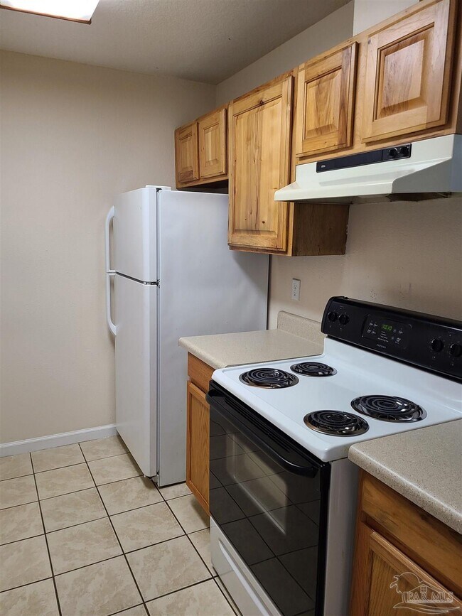 Photo - 1608 Green Briar Pkwy