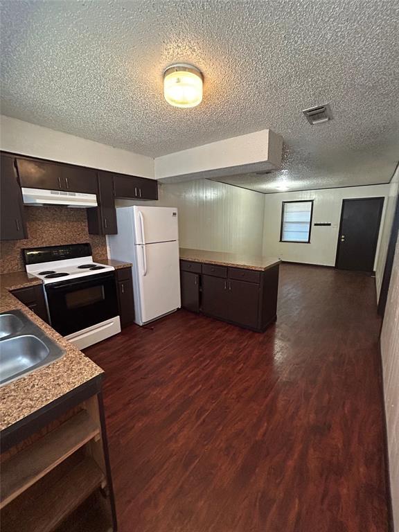 Photo - 908 Emile St Unit 12