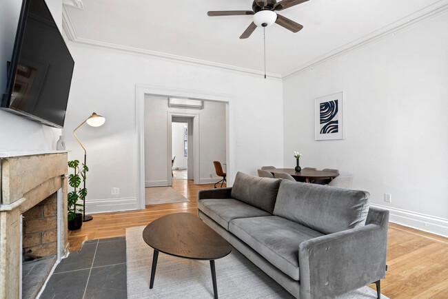Photo - 257 W 19th St Unidad SI ID1224969P