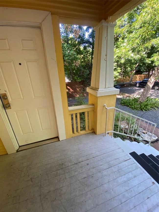 Photo - 3010 Fruth St