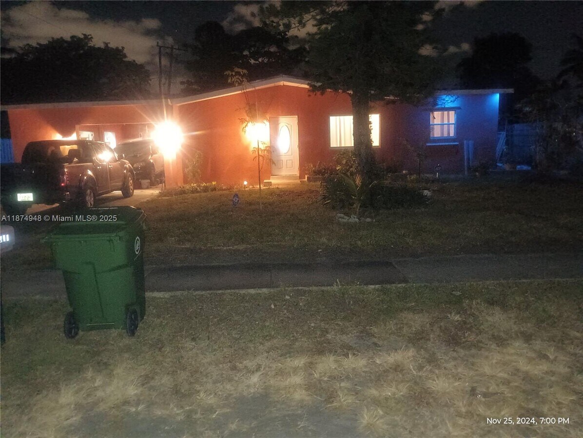 Photo - 610 Carolina Ave