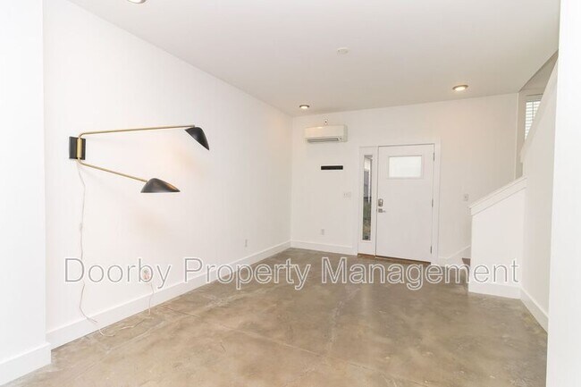 Photo - 1522 Adams St Unidad #116