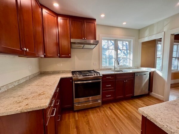 Building Photo - 120 Walden St Unit 2 Rental