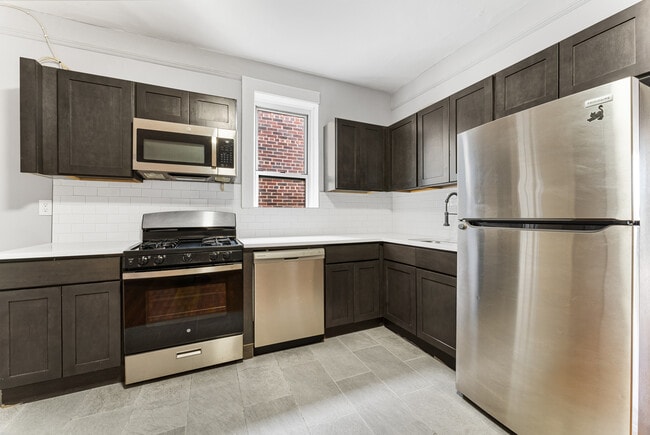 Photo - 758 Jersey Ave Unit E8