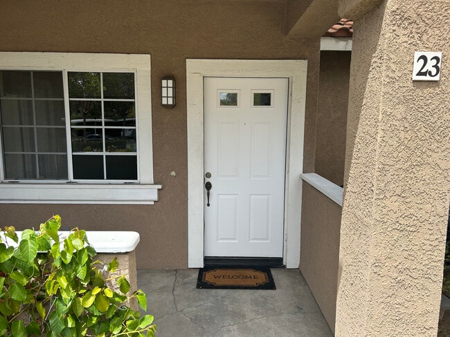 Building Photo - 23 Via Prado Unit 23