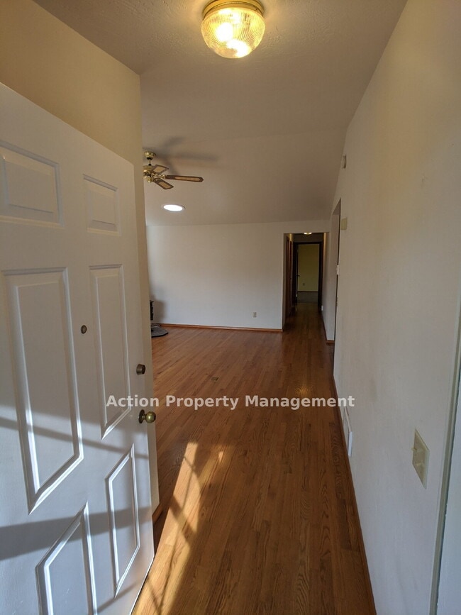 Photo - 2 bed + 1 office, 2 bathrooms, in Sequim