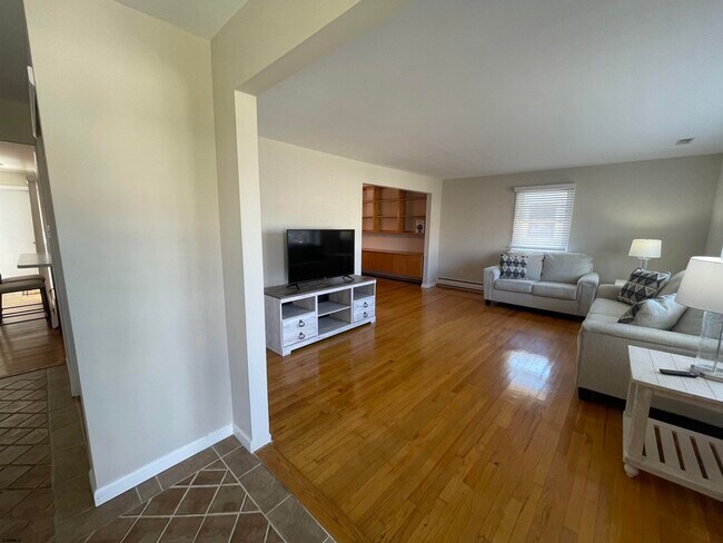 Photo - 8104 Marshall Ave