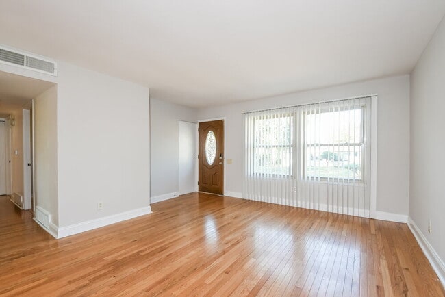 Photo - 11166 Prentice Dr