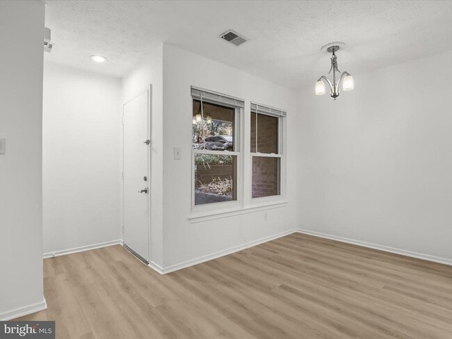 Photo - 7517 Weather Worn Way Unit A