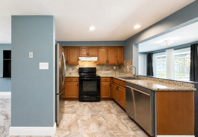 Photo - 2055 Hyatt Dr
