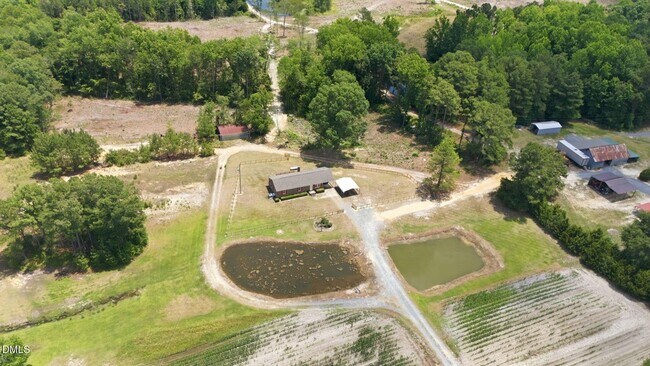 Photo - 763 Tingen Rd