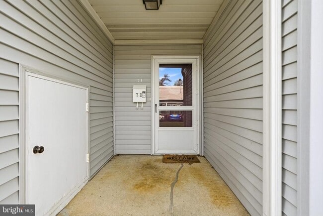 Photo - 7 Dennison Dr