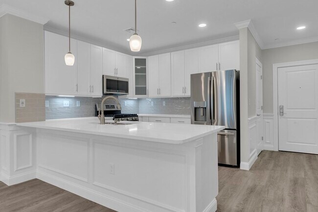 Photo - 320 Middlesex Ave Condo Unit E304