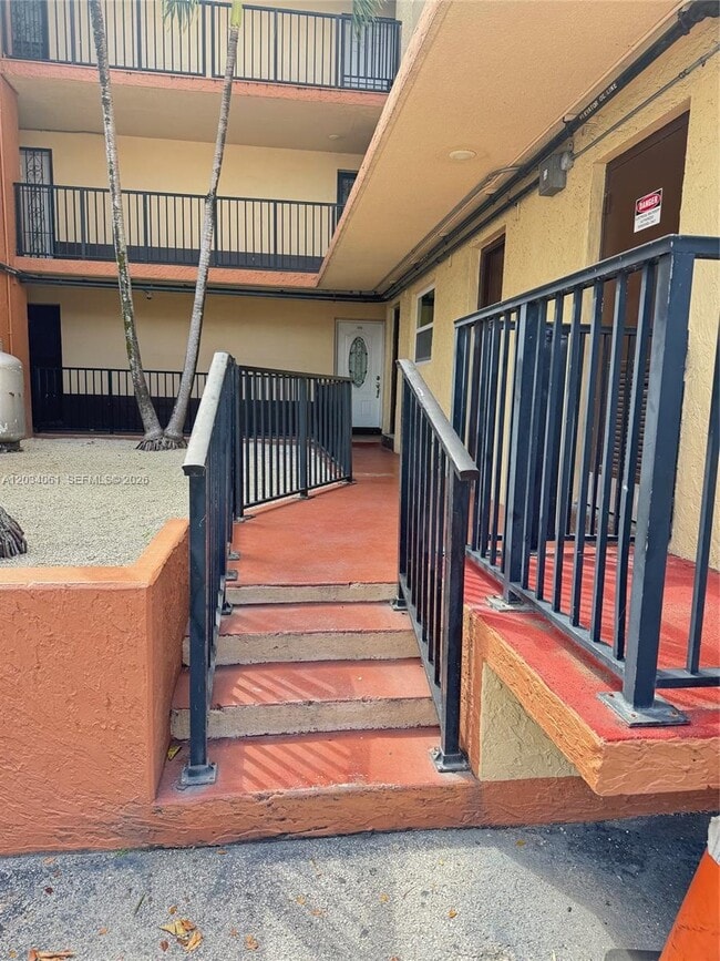Photo - 677 SW 9th Ave Unit 407