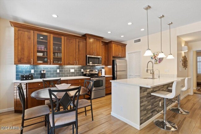 Photo - 9707 E Mountain View Rd Unidad 1438