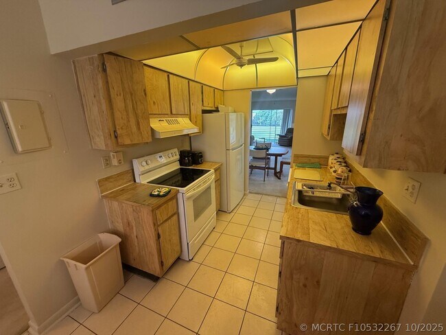 Photo - 8405 NW 61st St Unit D315