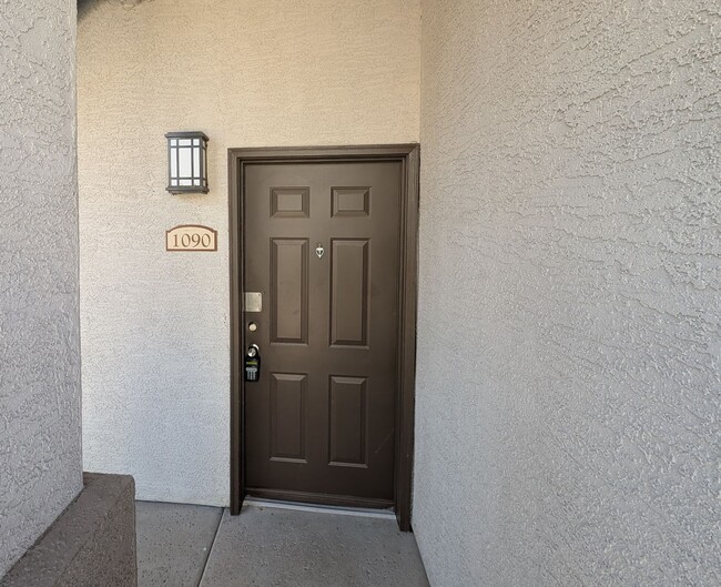 Photo - 2 Bedroom Condo Unit in the Solana Condominium Homes Community Near E Baseline Rd and Higley Rd!