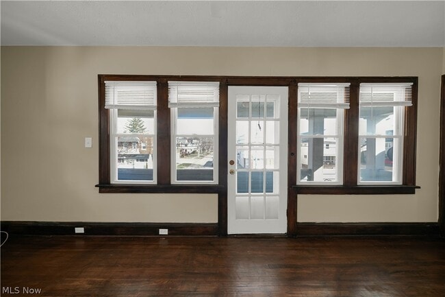 Photo - 3416 W 117th St Unit 3418/UP