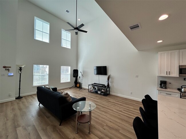 Photo - 12011 Rockview Drive