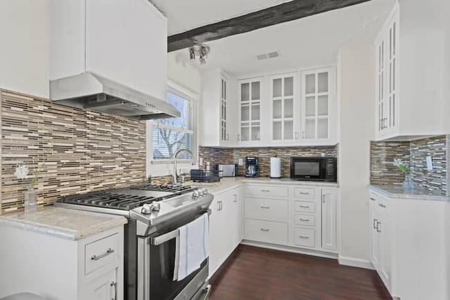 Photo - 9103 Columbia Ave