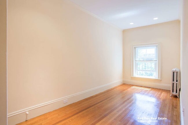 Photo - 19 Peterborough St Unidad 23