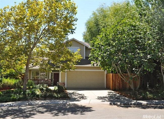 Comfortable Contemporary Furnished home - Comfortable Contemporary  Furnished home