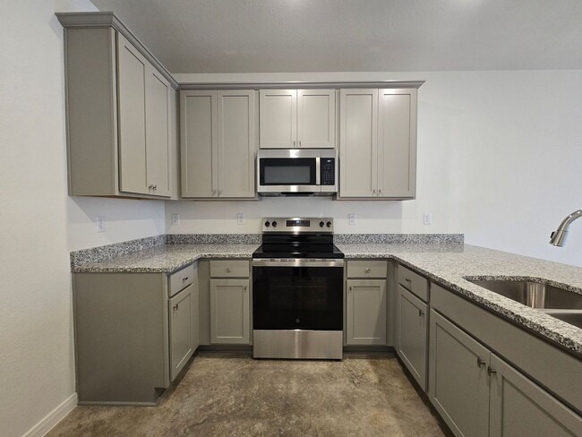 Photo - 907 Cherry Laurel Ln Unidad 907 Cherry Laurel Lane - B