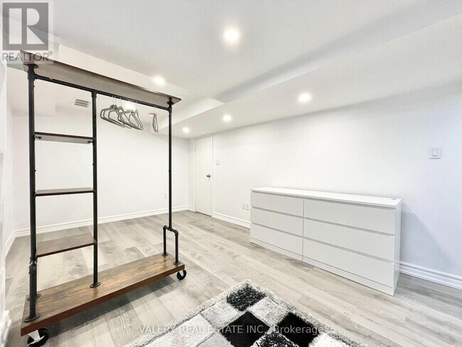 Photo - 52 Glenridge Rd