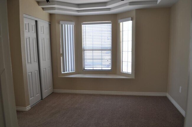 Photo - 1917 Joliet Cir